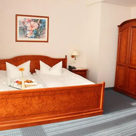 Hotel Ascania