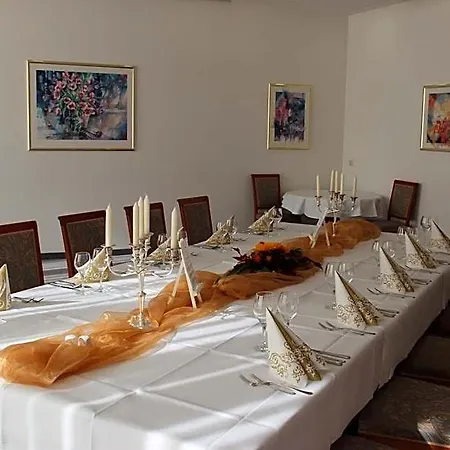 Ascania Hotel 4*
