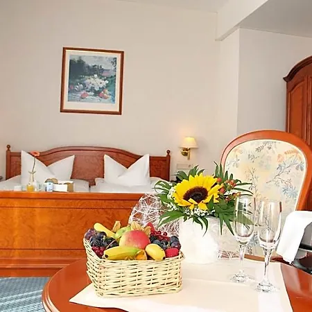 Hotel Ascania